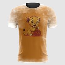 Camiseta Leão Brincando com Lã