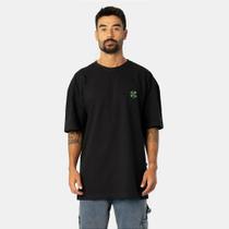 Camiseta Lost Good Look Black - Modelagem Box Fit com Bordado Trevo