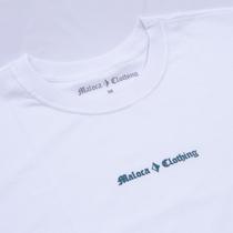 Camiseta maloca clothing branca minimalista