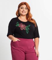 Camiseta Manga Curta Plus Size Secret Glam Preto