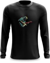 Camiseta Manga Longa Guitarrista Tocando Música