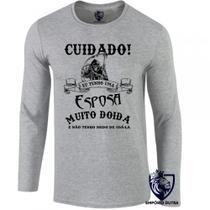 camiseta manga longa Infantil até Plus size Cuidado eu tenho uma esposa camiseta manga longa Infantil até Plus size Cuidado eu tenho uma esposa