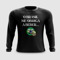 Camiseta Manga Longa O Brasil Me Obriga a Beber Carnaval