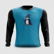 Camiseta Manga Longa Pinguim Mago Poderoso