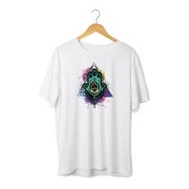 Camiseta Mão de Hamsá Aquarela - Linha Zen