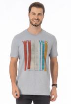 Camiseta Masc com Estampa na Frente