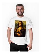 Camiseta Masculina Com Estampa Monalisa Arte Cerveja Tumblr