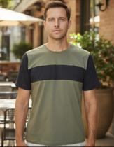 Camiseta Masculina Estampada e Camuflada