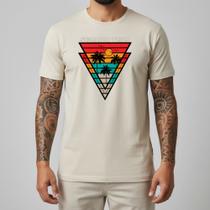 Camiseta Masculina Estilo Praia Grafismo Básica Slim Fit Algodão Verão Manga Curta Urban Style College Retrô Americano Casual Streetwear Camiseta Masculina Estilo Praia Grafismo Básica Slim Fit Algodão Verão Manga Curta Urban Style College Retrô Americano Casual Streetwear