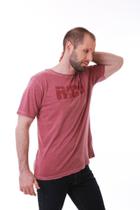 Camiseta Masculina Estonada Marsala Estampa Rico Sublime Camiseta Masculina Estonada Marsala Estampa Rico Sublime