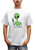 Camiseta Masculina ET We Out Here Alien