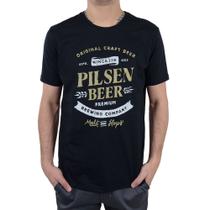 Camiseta Masculina King&Joe MC Pilsen Beer Preta - CA23036 Camiseta Masculina King&Joe MC Pilsen Beer Preta - CA23036