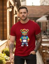 Camiseta Masculina Premium Estampada Urso Colorido Estilosa