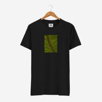 Camiseta Masculina Preta Palmeira RACCON Camiseta Masculina Preta Palmeira RACCON