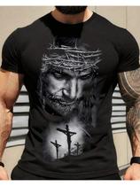 Camiseta Masculina Redentor - Estampa de Jesus com Coroa de Espinhos em Algodão Preto Camiseta Masculina Redentor - Estampa de Jesus com Coroa de Espinhos em Algodão Preto