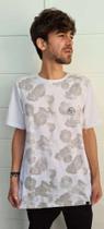 Camiseta Masculina Rosas