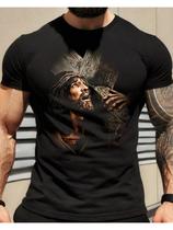 Camiseta Masculina Sacrifício - Estampa de Jesus com Cruz em Algodão Preto