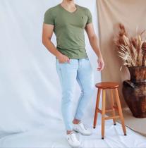 Camiseta masculina Verde musgo Zipoff Camiseta masculina Verde musgo Zipoff