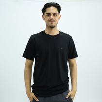 Camiseta Masculina Wolcher em Malha Premium - Toque Macio e Conforto
