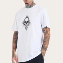 Camiseta MCD Caveira Espada SM26 Masculina Branco Camiseta MCD Caveira Espada SM26 Masculina Branco