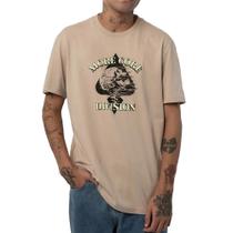 Camiseta MCD Cranio Desintegrando SM25 Areia Catedral Camiseta MCD Cranio Desintegrando SM25 Areia Catedral