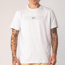 Camiseta MCD MCD Sobreposto SM26 Masculina Branco