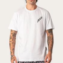 Camiseta MCD More Core Division Centr SM26 Masculina Branco Camiseta MCD More Core Division Centr SM26 Masculina Branco