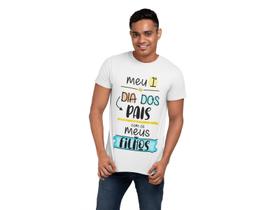 Camiseta Meu Primeiro Dia dos Pais com os Meus Filhos gemeos Branca Camiseta Meu Primeiro Dia dos Pais com os Meus Filhos gemeos Branca
