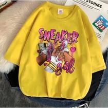 Camiseta Moda Feminina Sneaker Girl Streetwear Camiseta Moda Feminina Sneaker Girl Streetwear