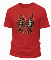 Camiseta Natalina Unissex Laço Xadrez Rena Algodão Camiseta Natalina Unissex Laço Xadrez Rena Algodão