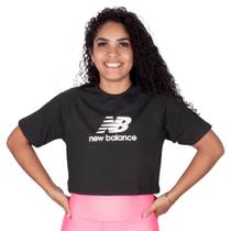 Camiseta New Balance Cropped Essentials Basic Camiseta New Balance Cropped Essentials Basic