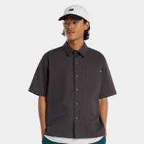 Camiseta New Balance Numeric Button Up Masculina Camiseta New Balance Numeric Button Up Masculina