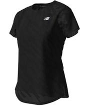 Camiseta New Balance Q Speed Jacquard - feminino - preto