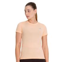 Camiseta new balance sport essentials feminina