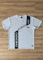 Camiseta Onbongo Plus Size Cinza -