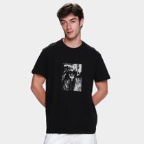 Camiseta Osklen Vintage Tridente Areia Masculina Camiseta Osklen Vintage Tridente Areia Masculina