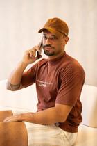 Camiseta Over Marrom Ainda Bem Que Eu Vim Jesus