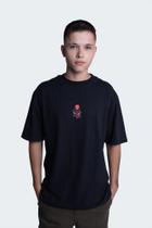 Camiseta Overcome Gothic Rose