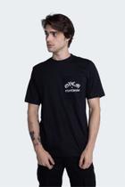 Camiseta Overcome Pocket Old Letters III Preta Camiseta Overcome Pocket Old Letters III Preta