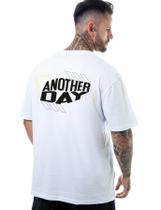 Camiseta Oversized Another Day Premium Masculina Premium
