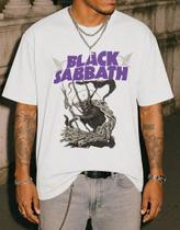 Camiseta Oversized Banda Vintage Black Sabbath Algodao 30.1 Camiseta Oversized Banda Vintage Black Sabbath Algodao 30.1