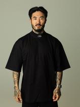Camiseta Oversized Gola Alta Details