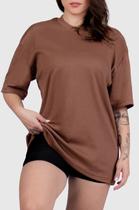Camiseta Oversized Lisa Feminina Perfeita Para Quem Gosta de Liberdade e Estilo - Marrom