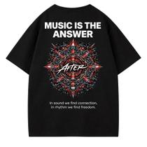 Camiseta Oversized Preta Music Is The Answer - 100% Algodão Premium Camiseta Oversized Preta Music Is The Answer - 100% Algodão Premium