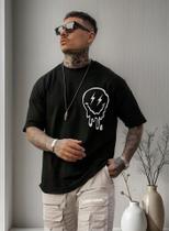 Camiseta Oversized Smile Derretendo Masculino Street Style Camiseta Oversized Smile Derretendo Masculino Street Style