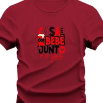Camiseta Peronalizada Casal Que BeBe Junto Vive Feliz
