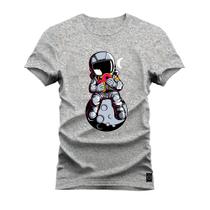 Camiseta Plus Size Estampada Algodão Premium Confortável Astronauta Luinha