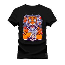 Camiseta Plus Size Estampada Premium Algodão Tigre Pensando