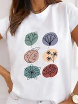 Camiseta Plus Size Feminina com Estampa de Coração - Manga Curta para o Verão