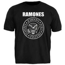 Camiseta Plus Size Ramones Hey Ho, Let's Go Camiseta Plus Size Ramones Hey Ho, Let's Go